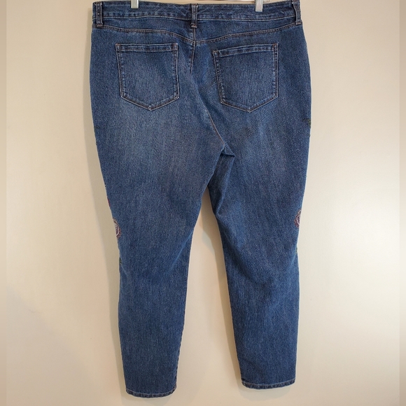 ➕️ Style & Company Curvy Skinny Leg - Picture 4 of 5